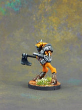 Load image into Gallery viewer, Raider Robot Side View